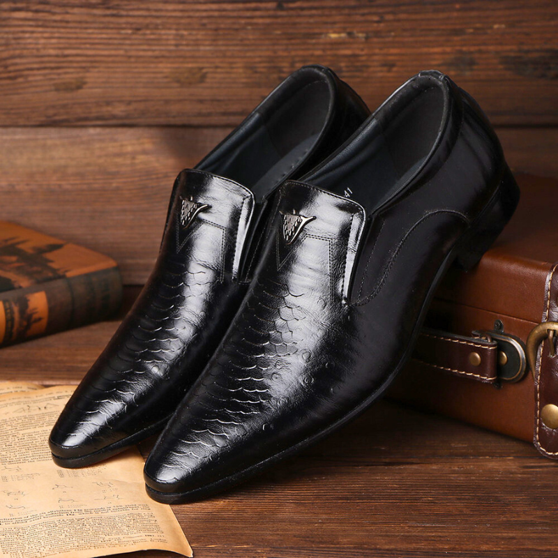 Bracciano Genuine Leather Dress Shoe