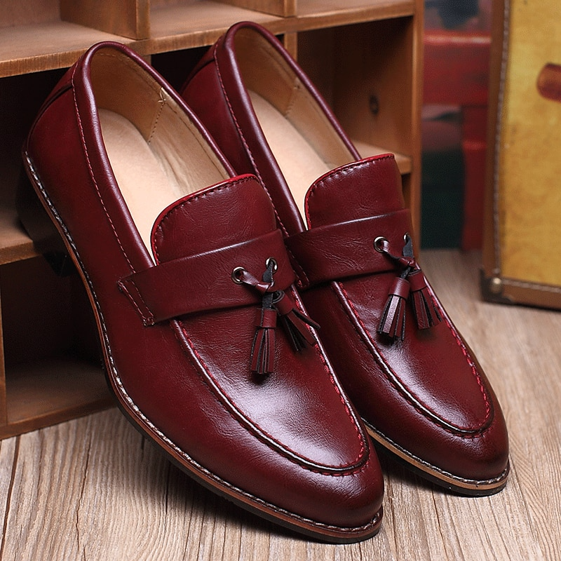 Giovanni Genuine Leather Tassel Loafers