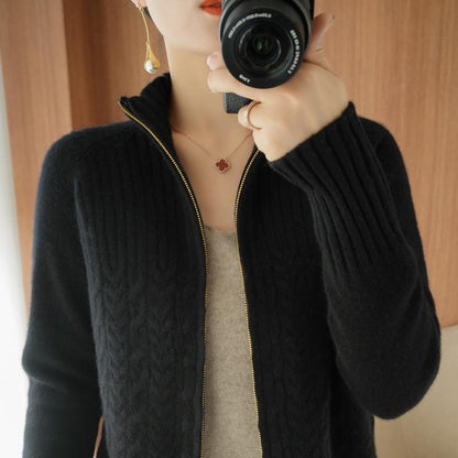 Women's  knitted zipper cardigan sweater for autumn winter