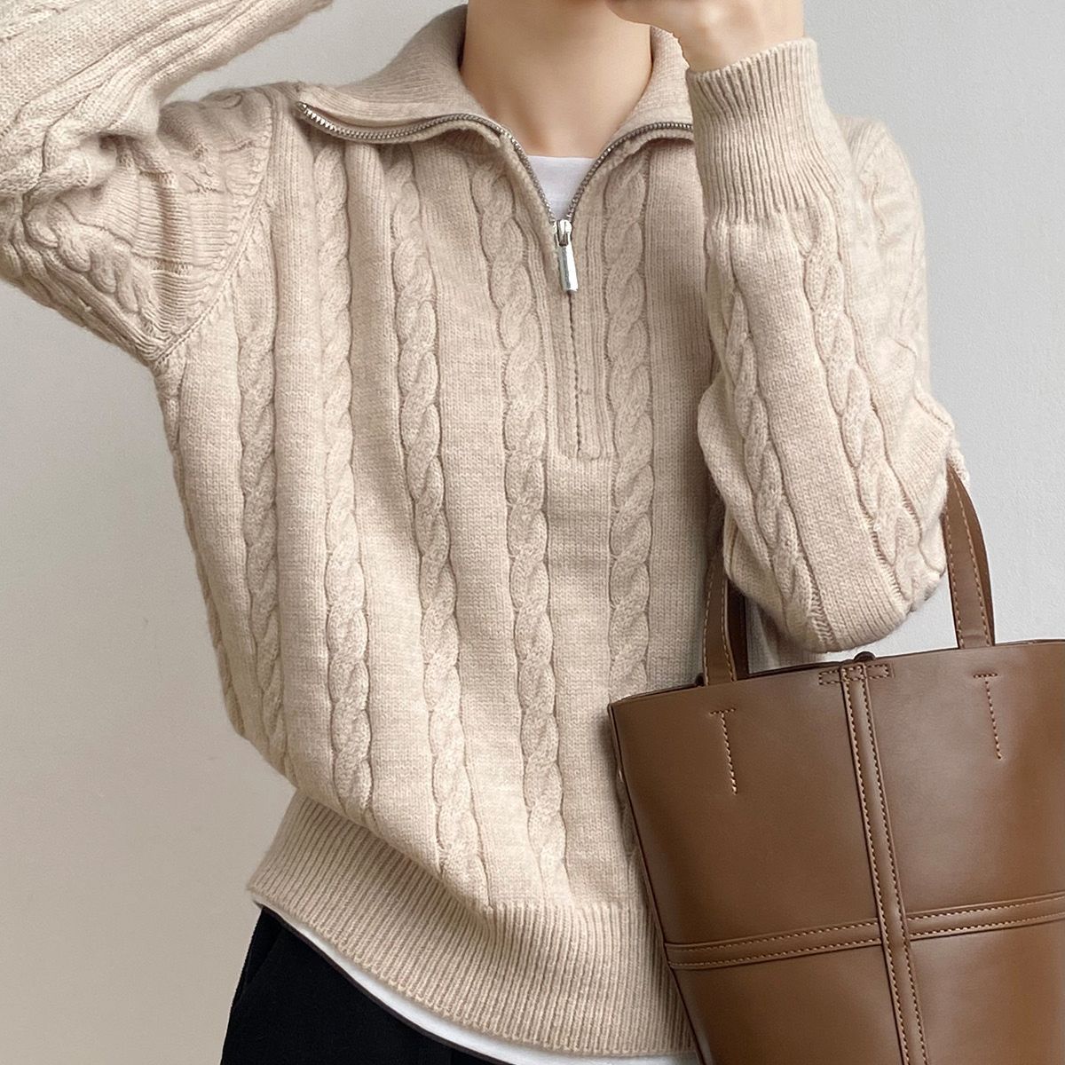 Theresia - retro knit half-zip sweater