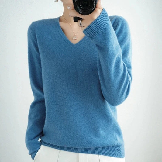 Women's basic knitted v-neck sweater