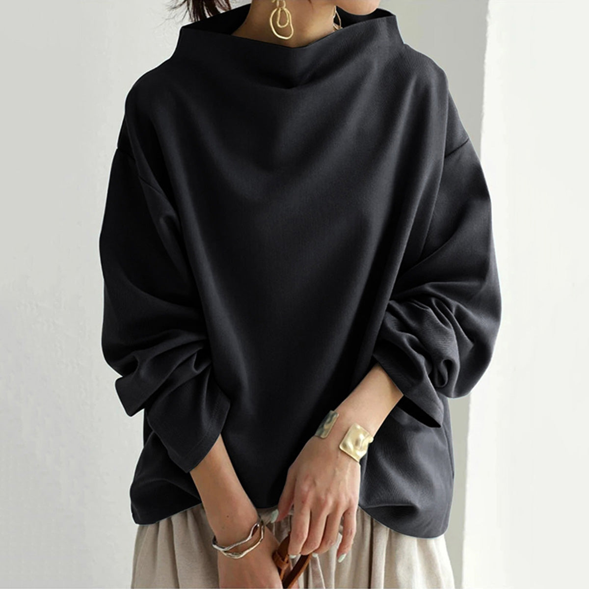 Elegant loose sweater for women