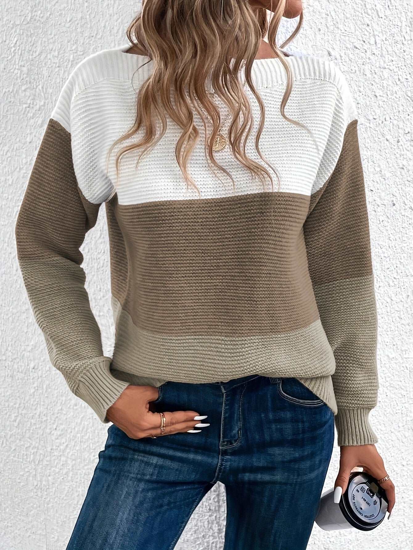 Varinia - sleek and cool sweater