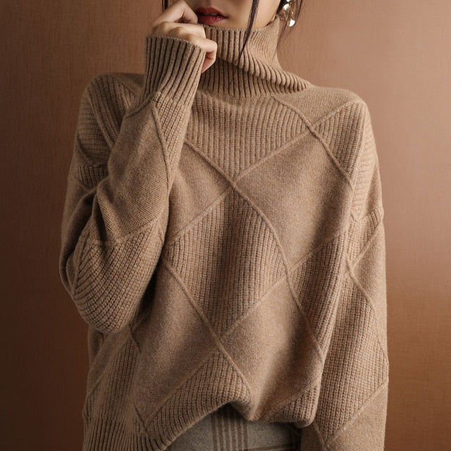 Women's casual turtleneck diamond pattern sweater